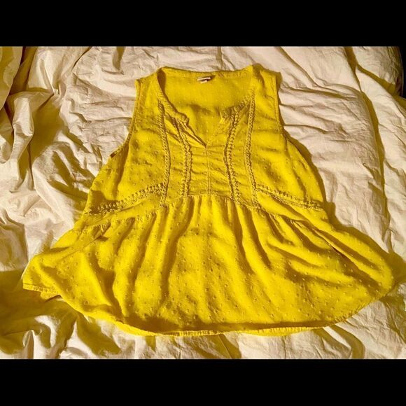 Merona Womens Blouse Yellow Sleeveless V Neck Lrg - Picture 1 of 10